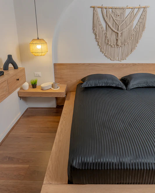 BLACK stripe bedsheet