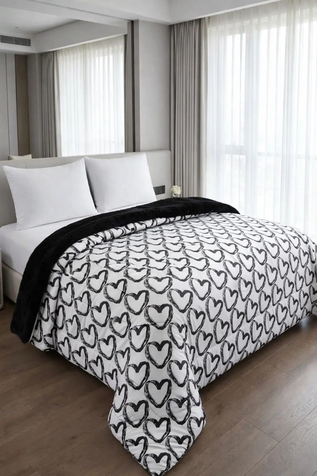 لحاف دابل فيس - قلوب أسود